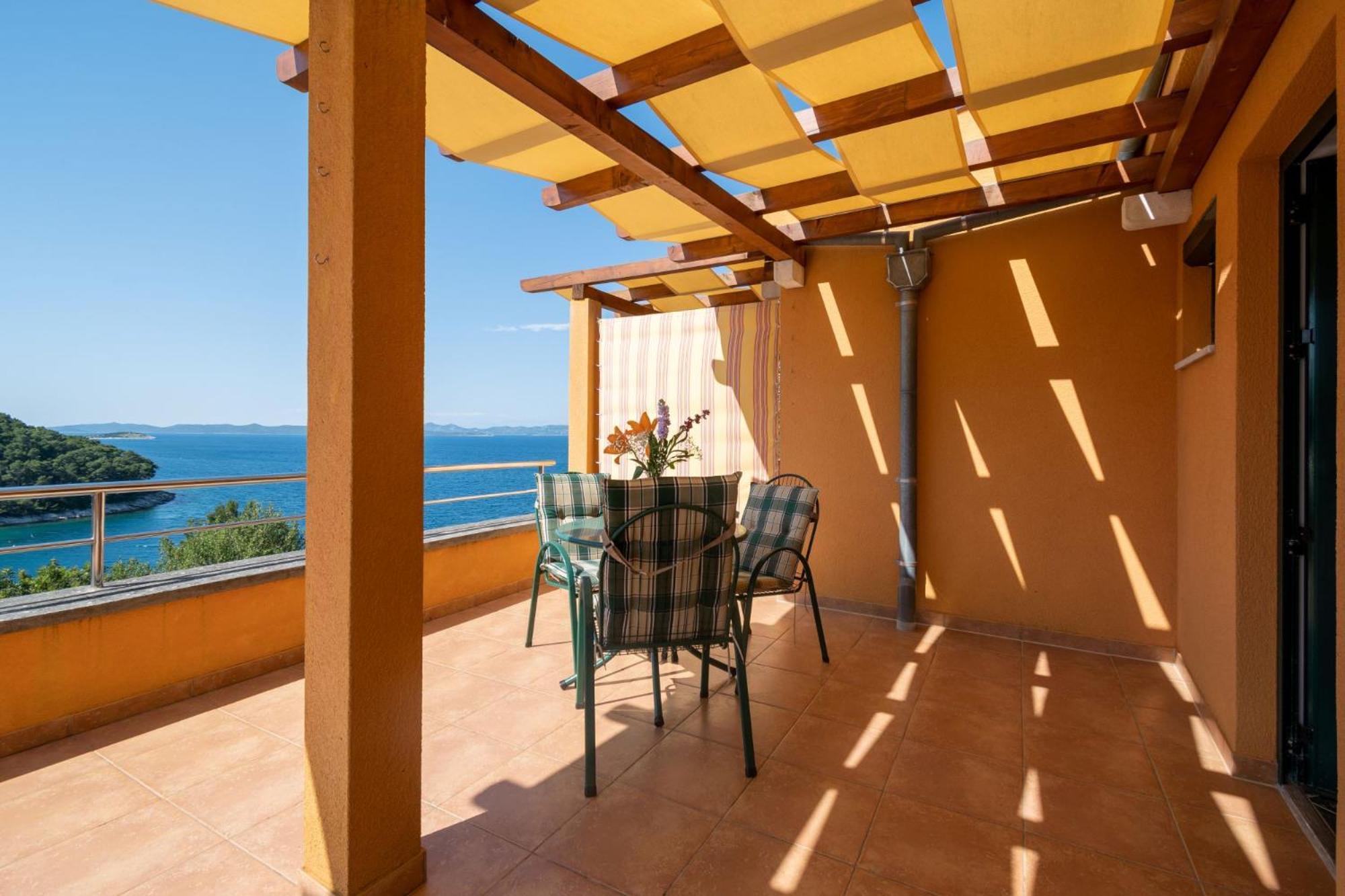 Apartmani Frka Sali Bagian luar foto